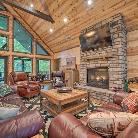 Broken Bow Cabin Deck With Hot Tub And Pool Table! المظهر الخارجي الصورة