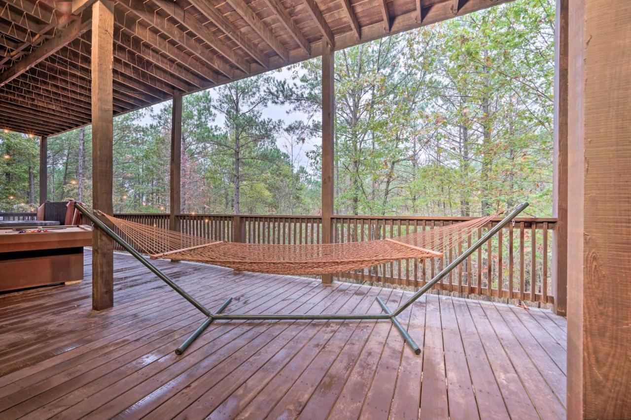 Broken Bow Cabin Deck With Hot Tub And Pool Table! المظهر الخارجي الصورة